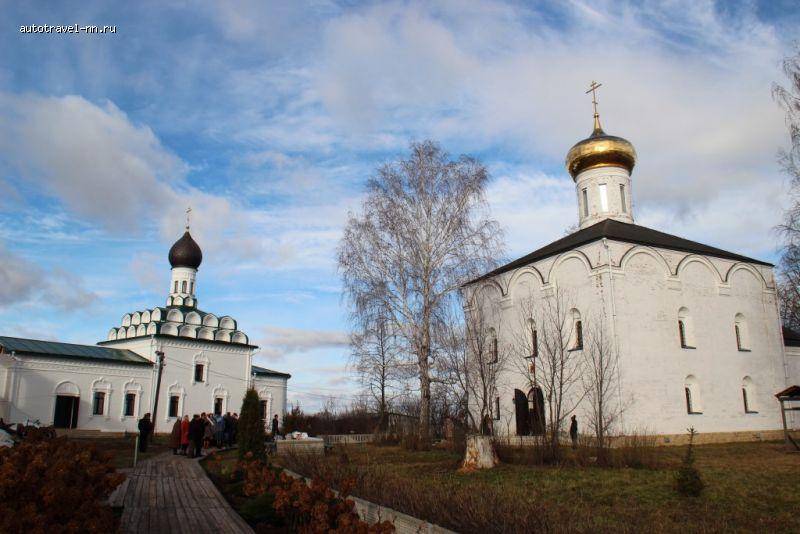 Казанская церковь и Троицкий собор