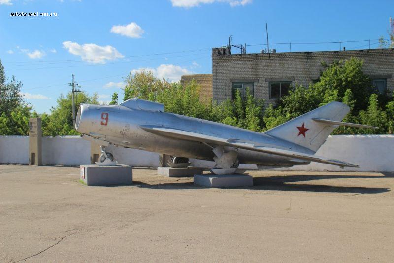 Самолёт МиГ-15