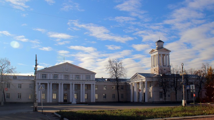 Историческая застройка центра Заволжья
